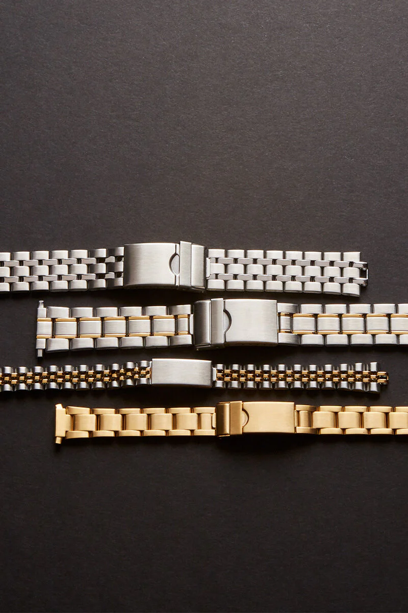 Men's 18-22MM Wrapped Link Straight Adjustable End with Removable Links for Sizing in Gold and Dual Tone - Image 5